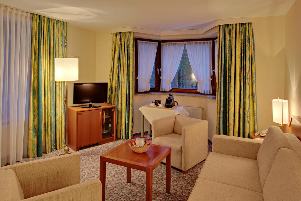 Balladins Superior Hotel Gutsmann บาด บรัมชเตดท์ ห้อง รูปภาพ