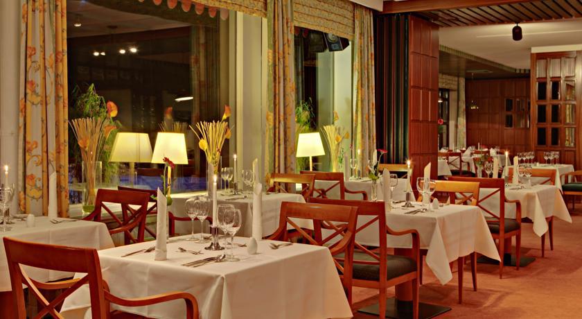 Balladins Superior Hotel Gutsmann บาด บรัมชเตดท์ ภายนอก รูปภาพ